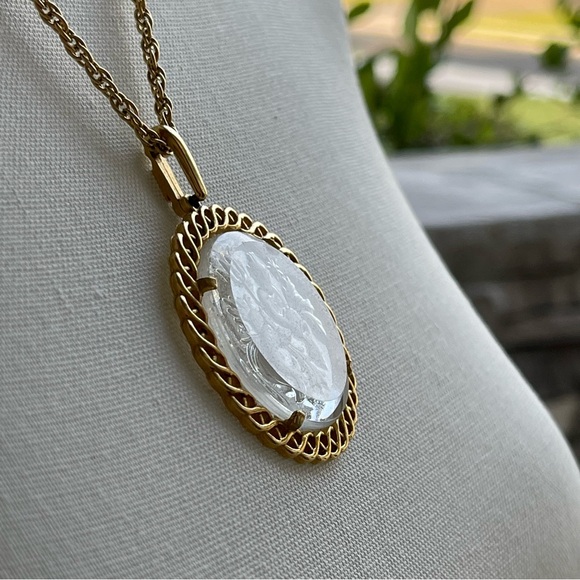 TRIFARI | VTG | NEPTUNE POSEIDON Intaglio Pendant Gold Tone 20" Necklace - Picture 8 of 11
